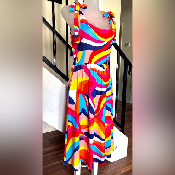 NWOT Haptics By Holly Harper Sleeveless w/ Bows Red Yellow Women’s Dress Sz S-M - Picture 3 of 14